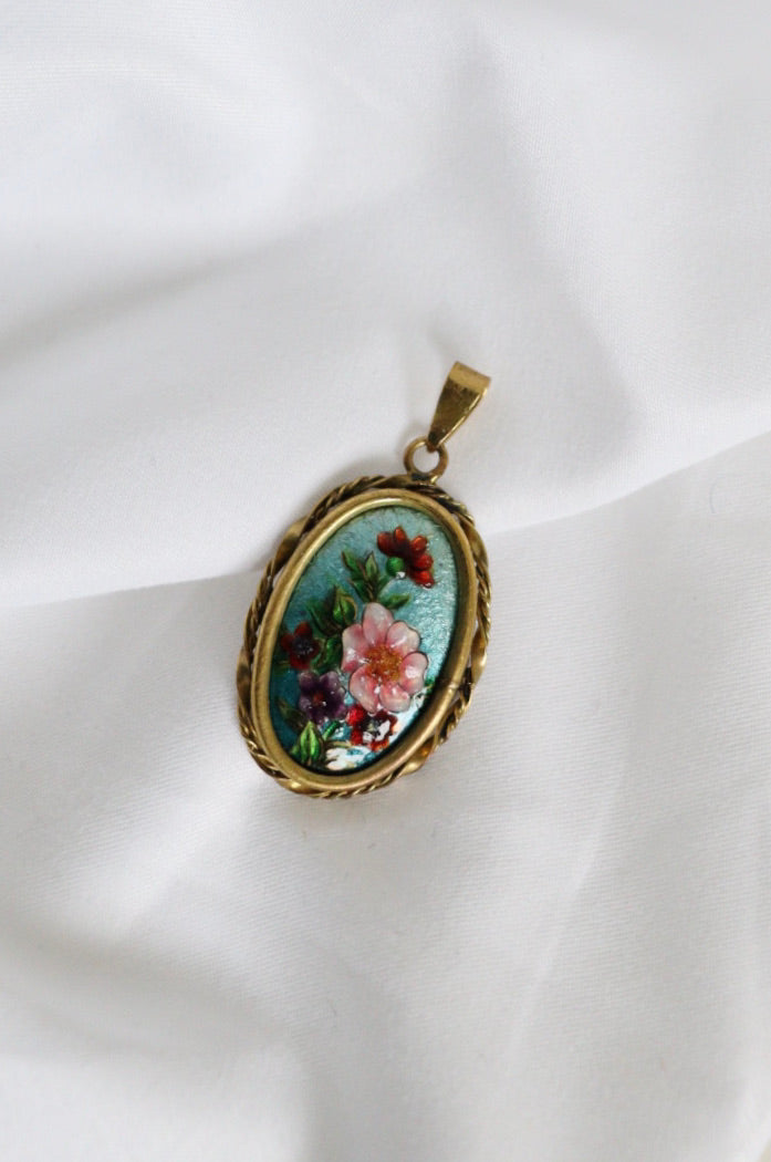 The Flowers from Limoges - vintage pendant