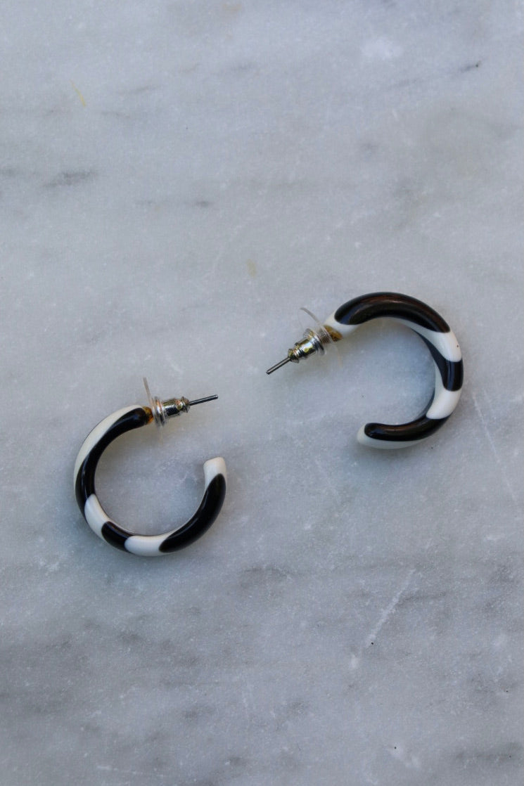 The Black & White - retro earrings S
