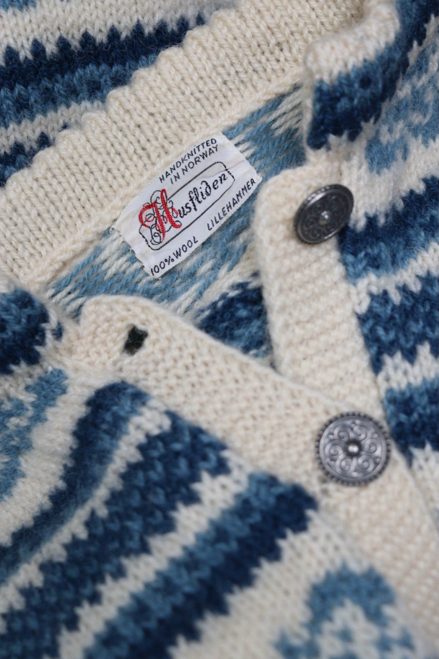 The Fair Isle - vintage knitted cardigan - S up to M