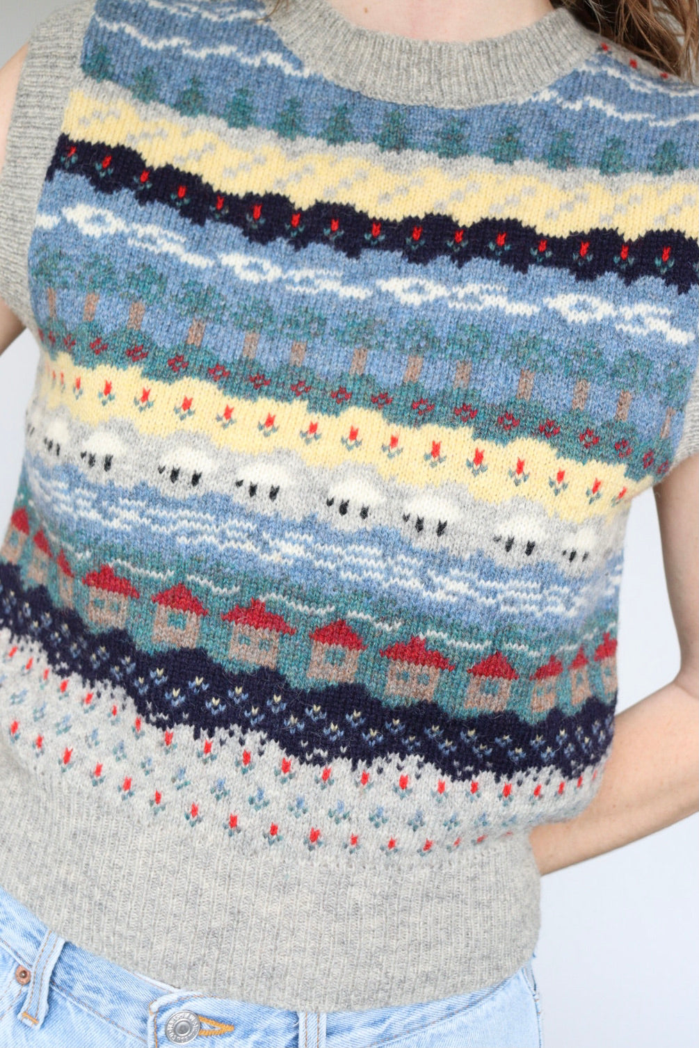 The Isle Rows - vintage sweater vest - S up to S/M