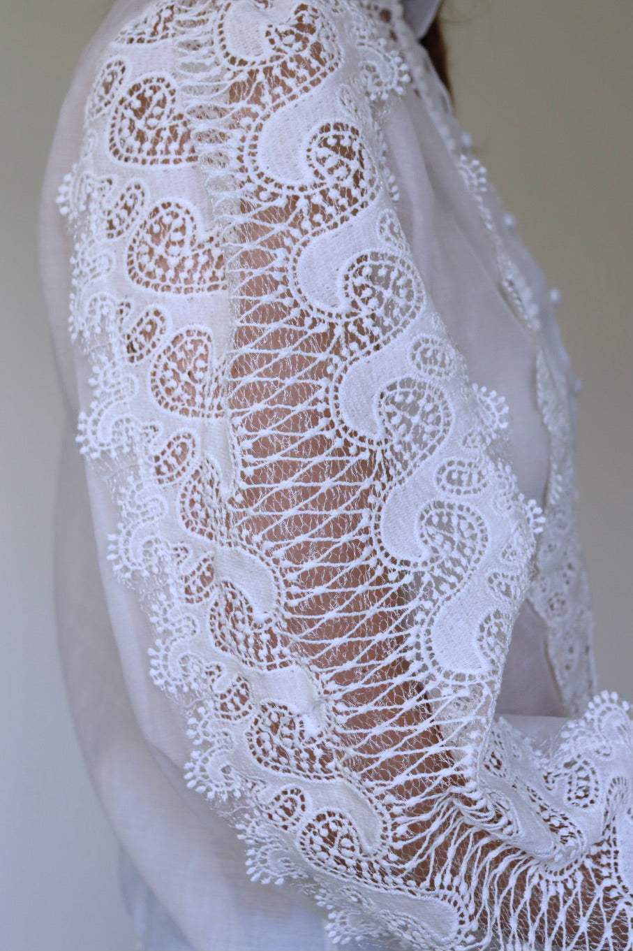 The Lovely Lace - blouse - S up to M/L