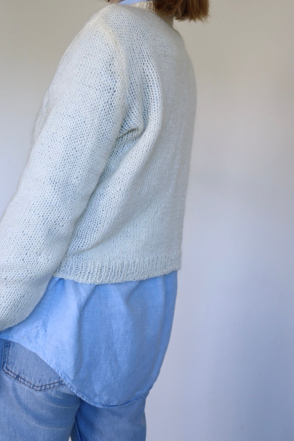 The Cropped Cream - vintage sweater - S up to M/L