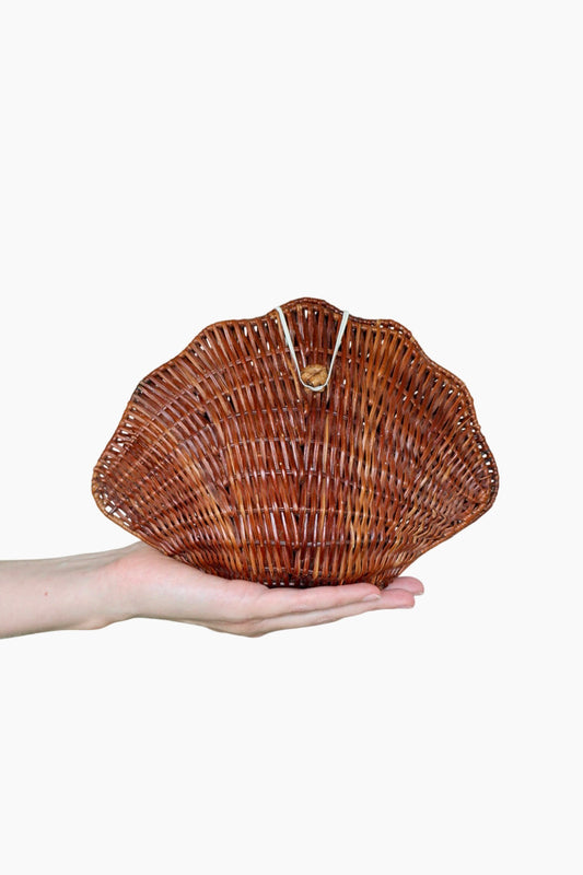 The Woven Seashell - clutch bag