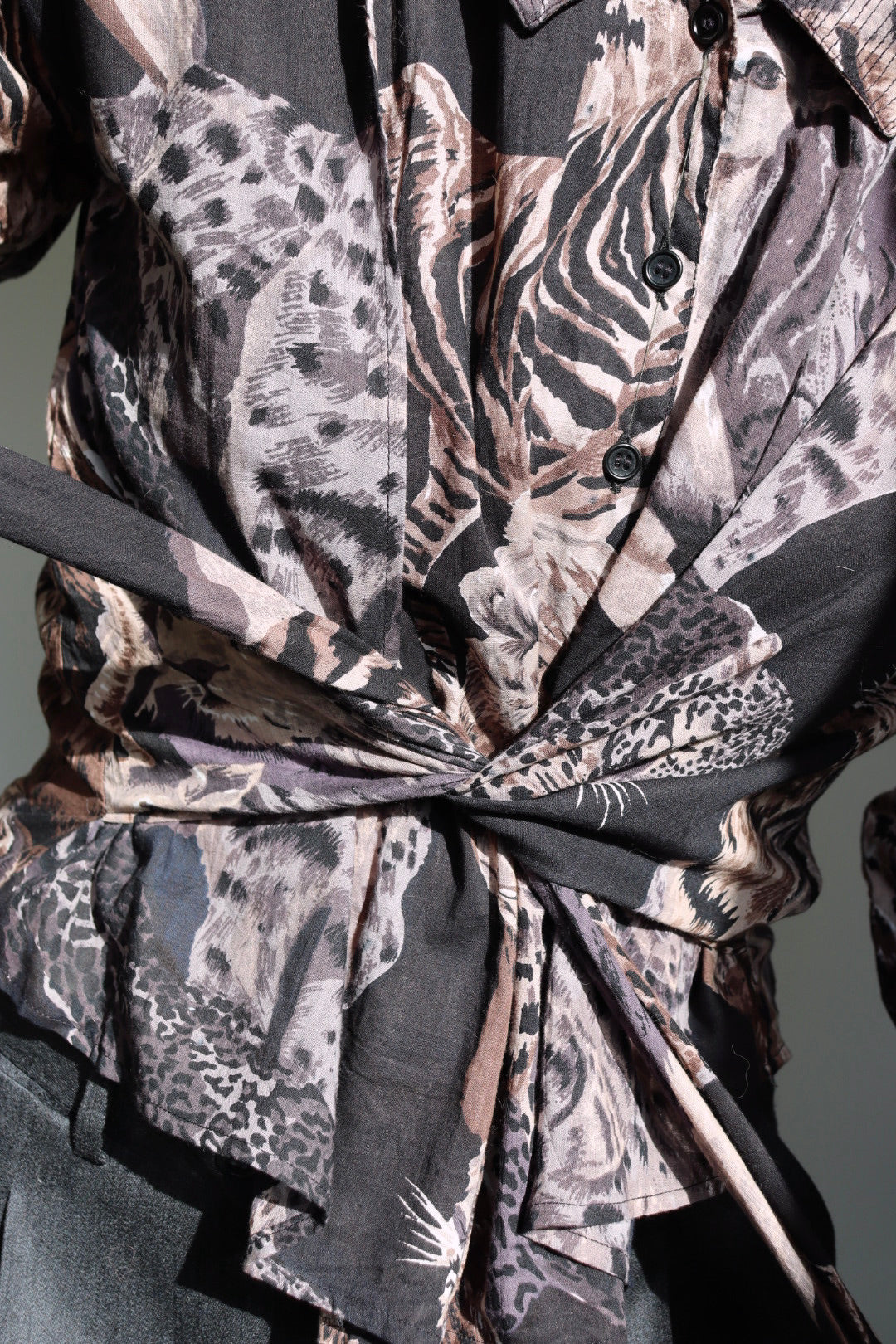 The Animal Knot - blouse - S up to L