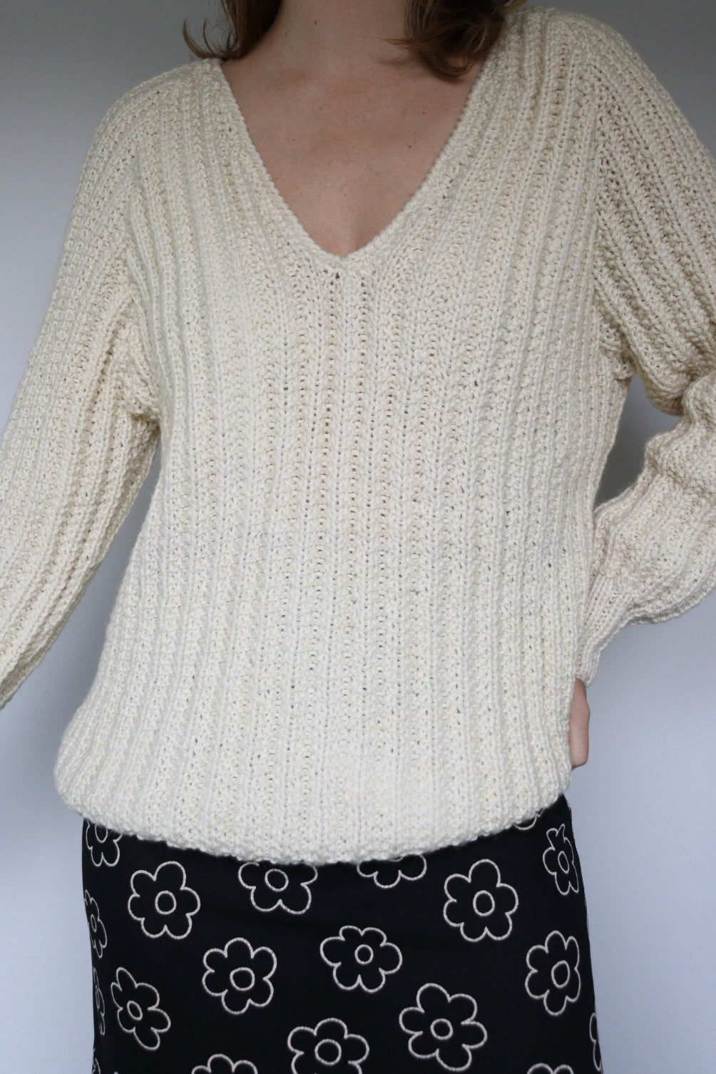 The Ivory V - sweater - S up to L