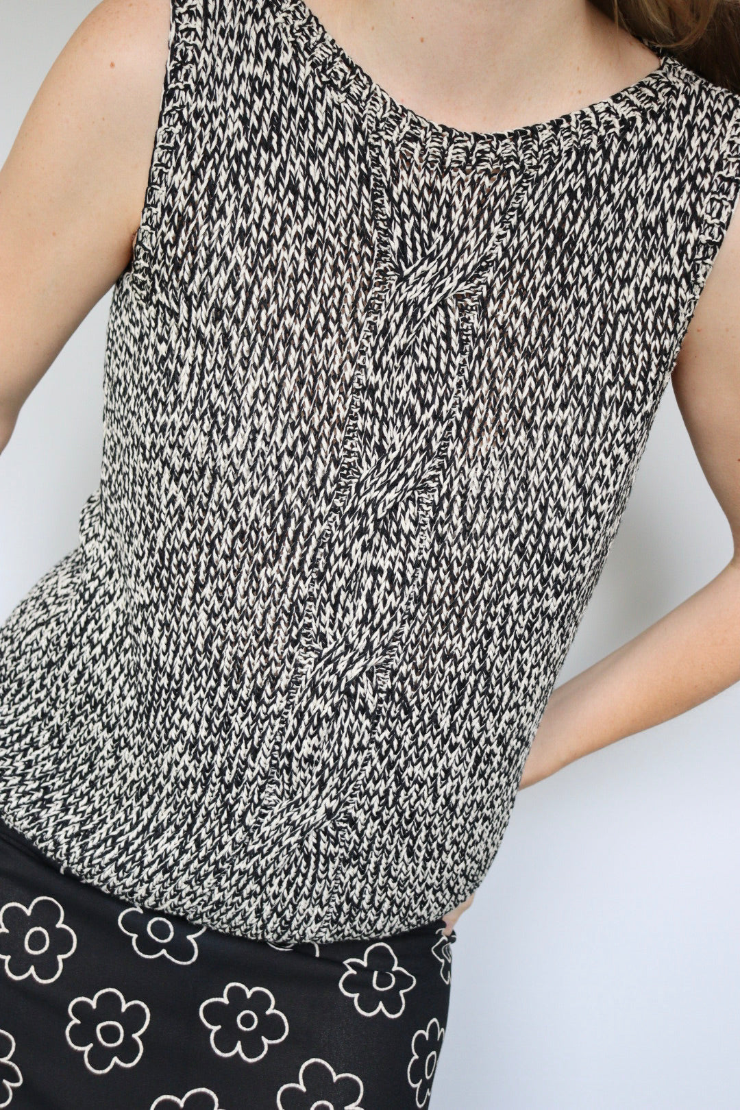 The B&W knit - top - S up to M