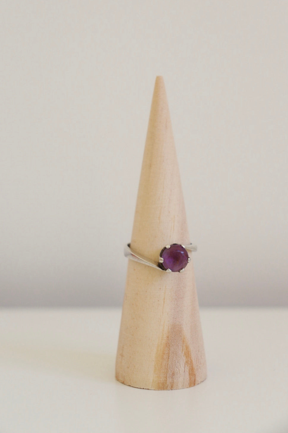 The Purple Amethyst - vintage silver ring