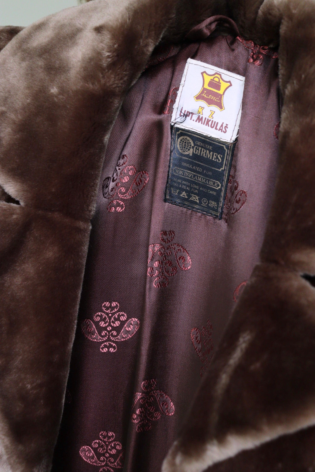 The Mocha Mikulas - faux fur coat - S up to M/L