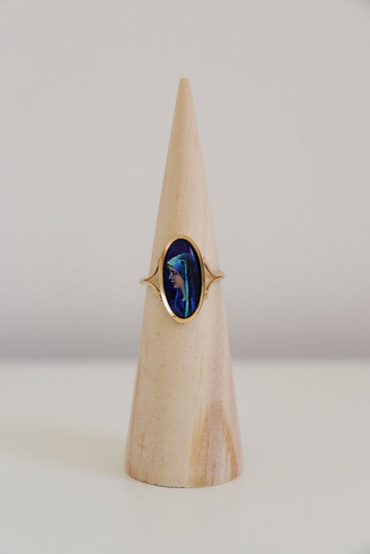 The Saint Fabiola - vintage 18K gold ring