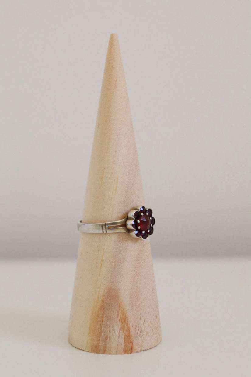 The Ruby Garnet - vintage silver ring