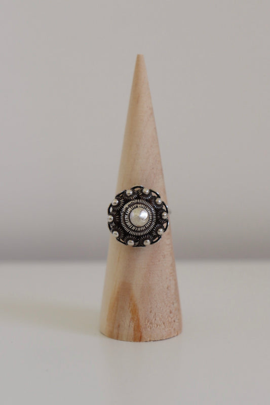 The Traditional Knot - vintage silver ring