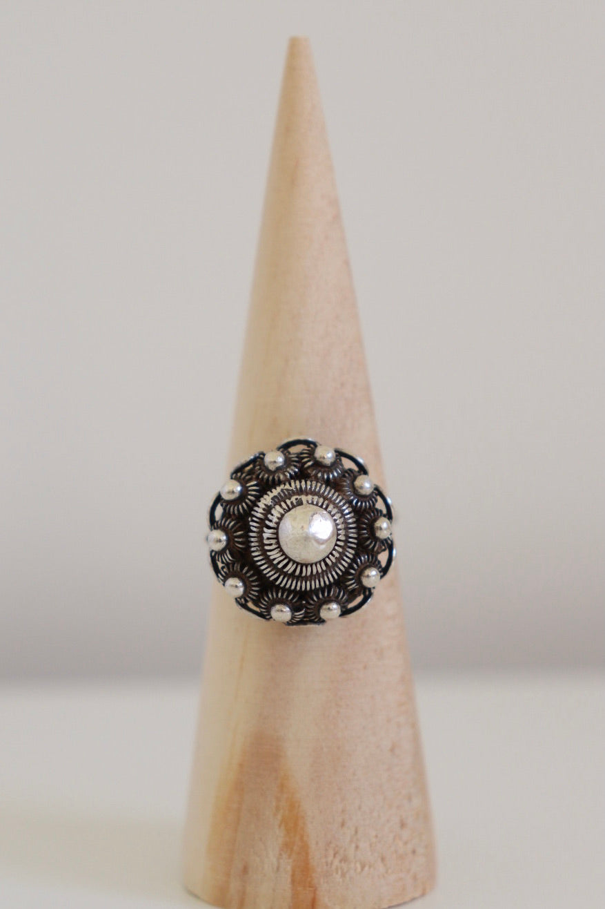 The Traditional Knot - vintage silver ring