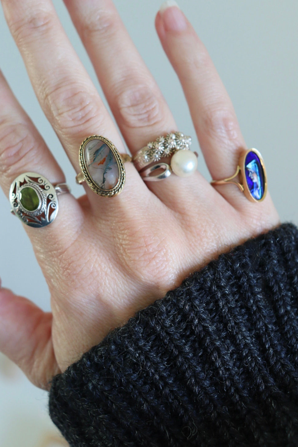 The Saint Fabiola - vintage 18K gold ring