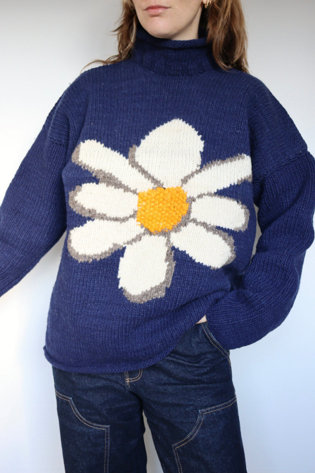 The Classic Daisy - vintage knitted sweater - S up to L/XL