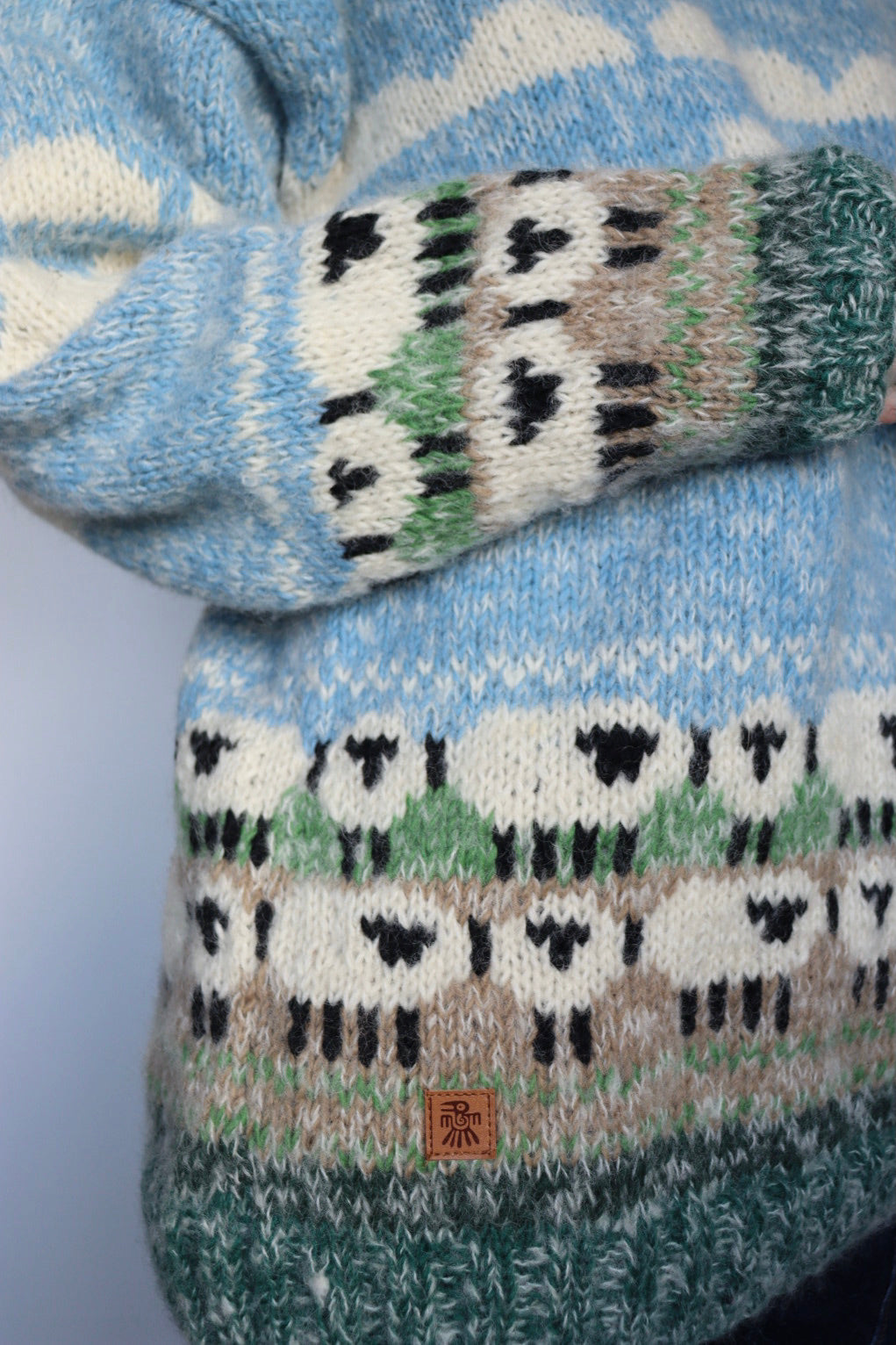 The Sheeps & Clouds - preloved Pachamama sweater - S up to XL