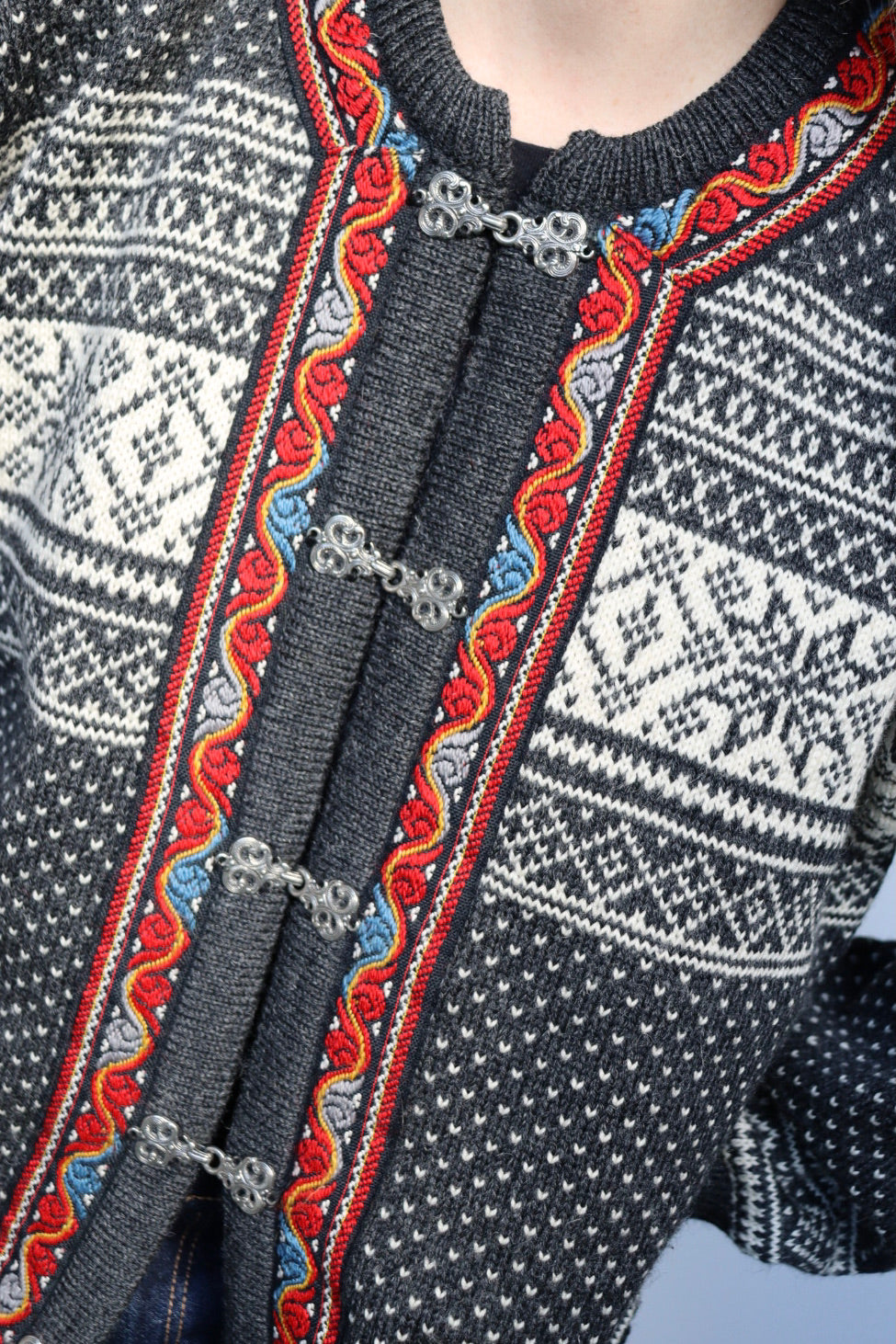 The Classic Nordic - vintage Norwegian / Scandinavian cardigan - S up to L/XL