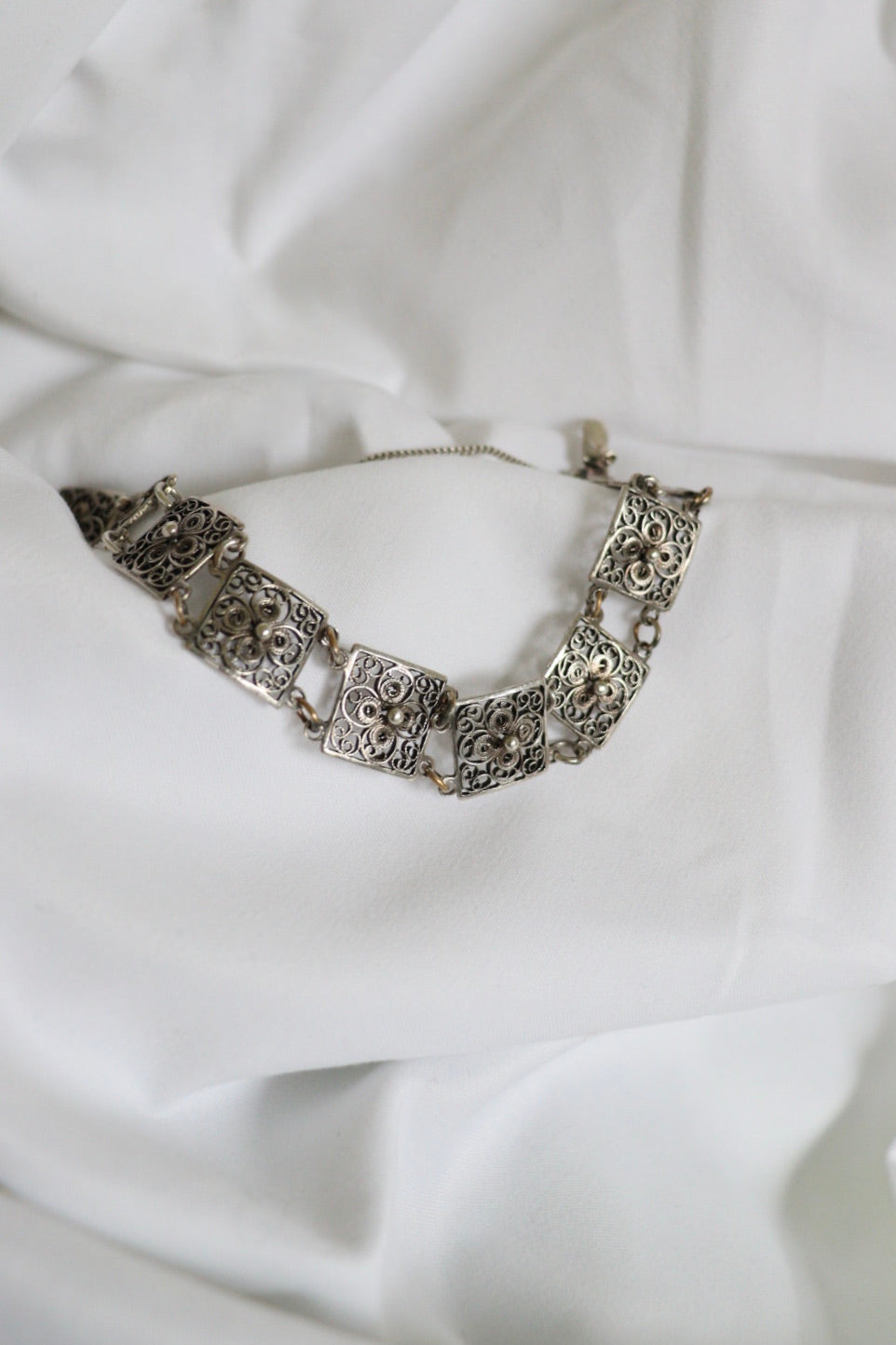 The Filigree Flower - vintage silver bracelet