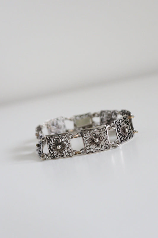 The Filigree Flower - vintage silver bracelet