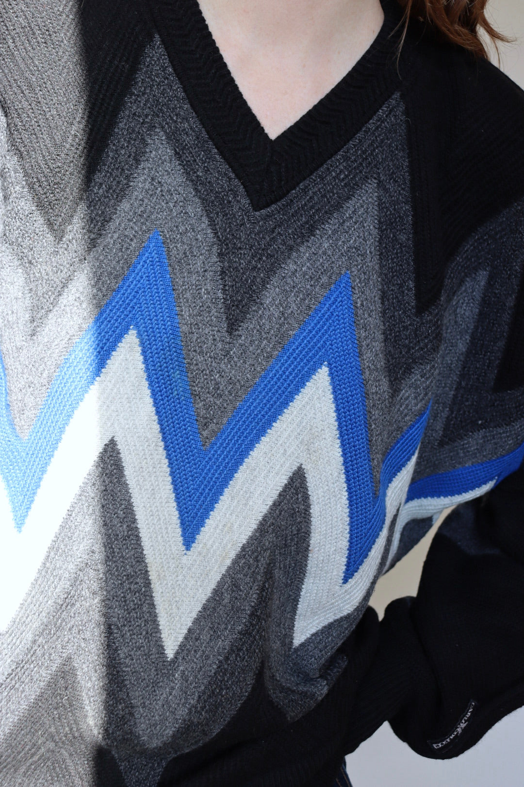 The Zig Zag - vintage Carlo Colucci sweater - S up to XXL