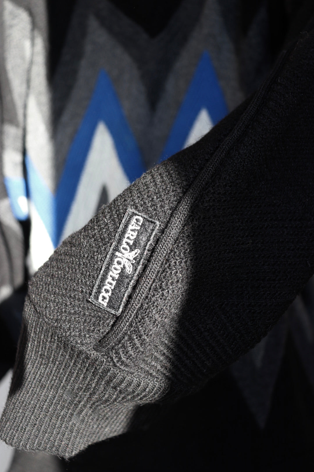 The Zig Zag - vintage Carlo Colucci sweater - S up to XXL