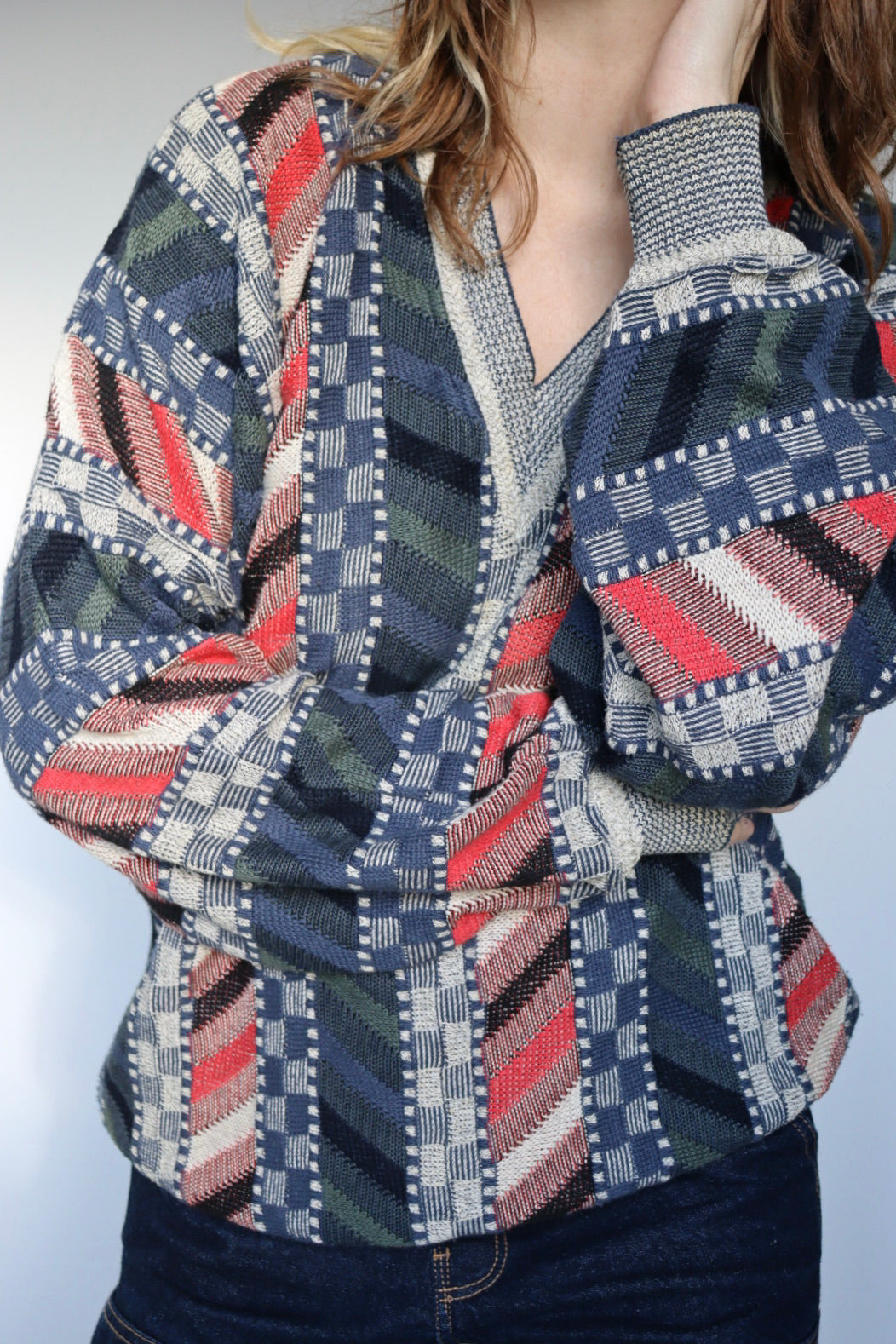 The Geometric V-neck - vintage Carlo Colucci sweater - S up to XL