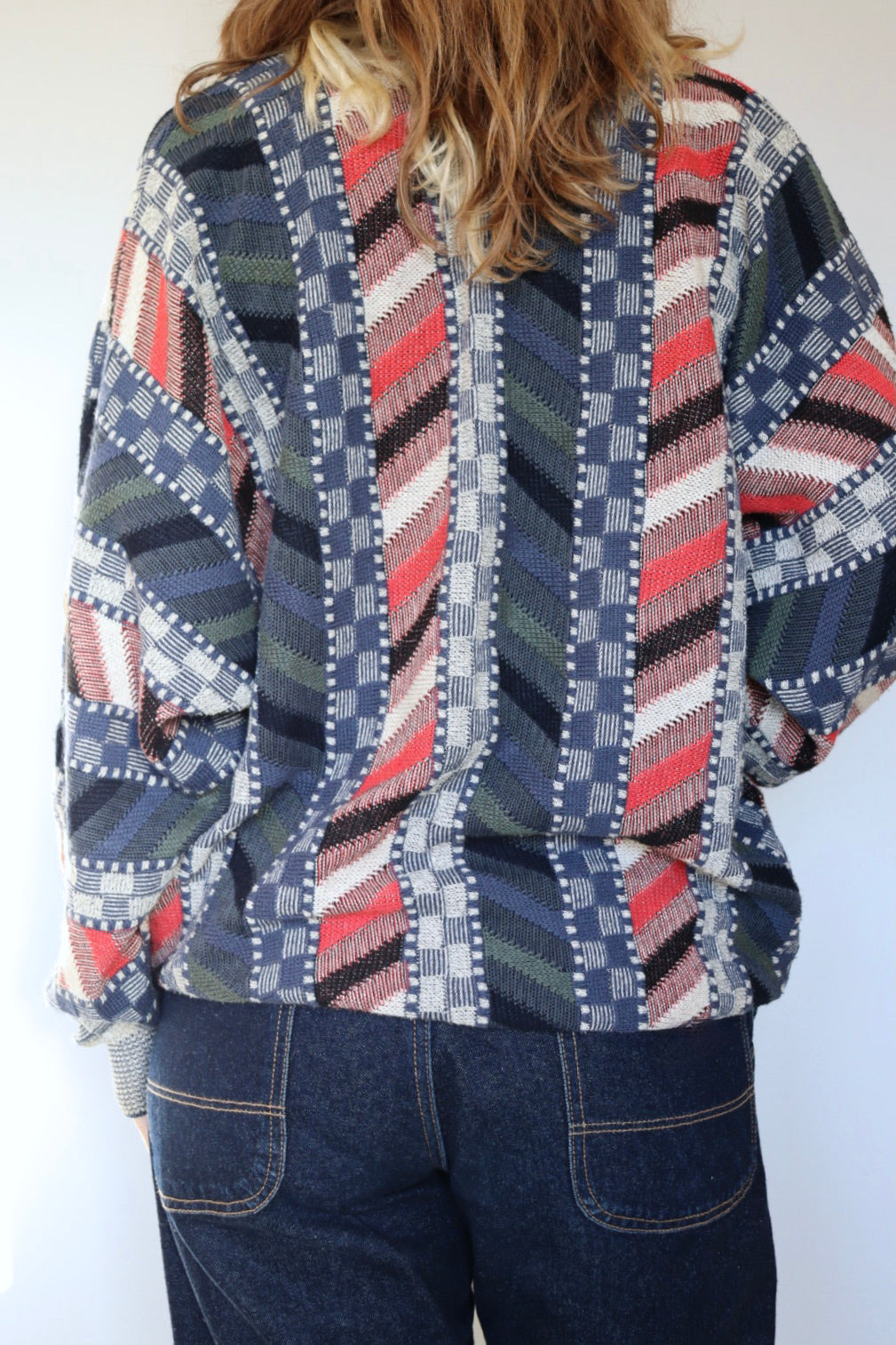 The Geometric V-neck - vintage Carlo Colucci sweater - S up to XL