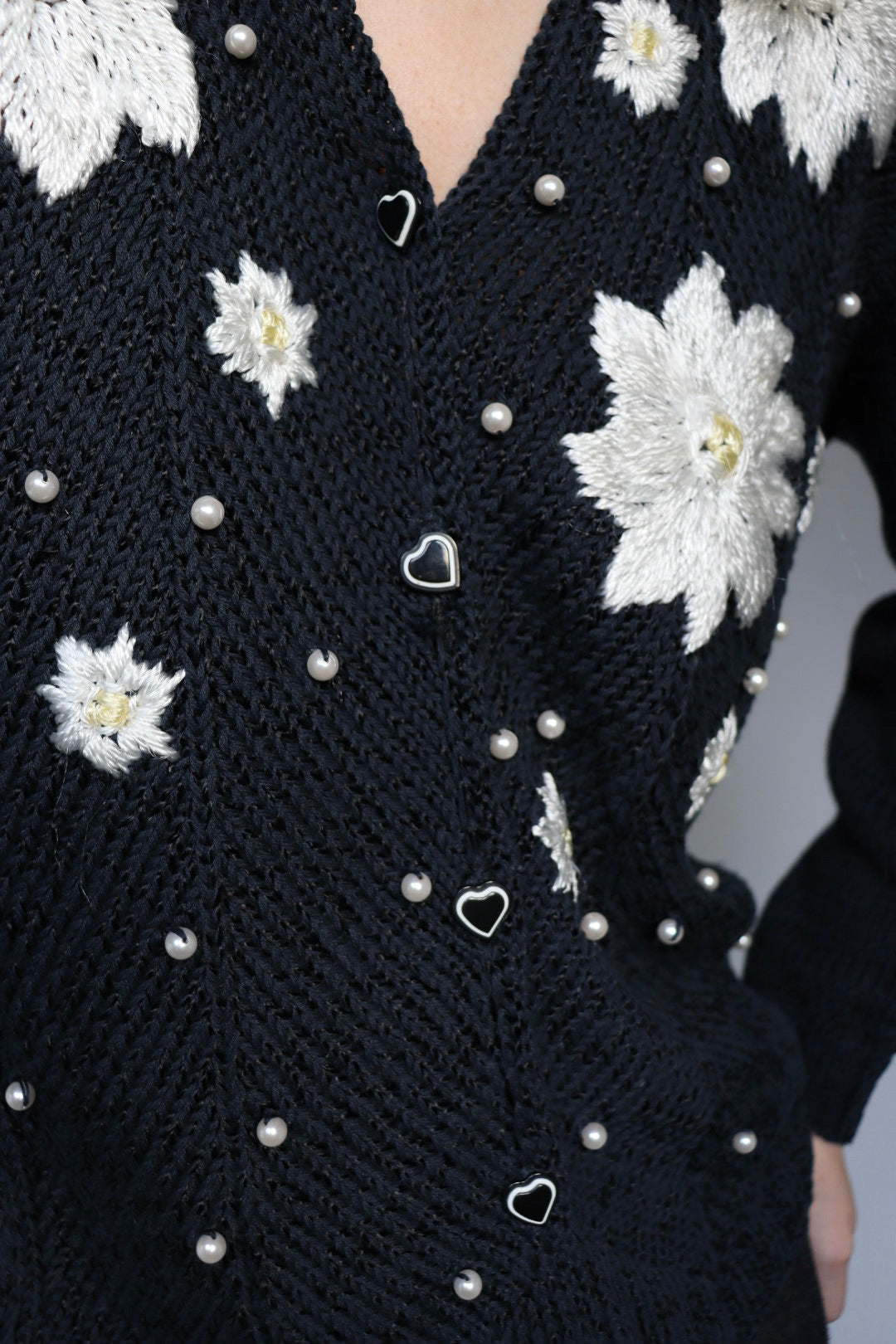 The Flowers & Pearls - vintage cardigan - S up to M/L
