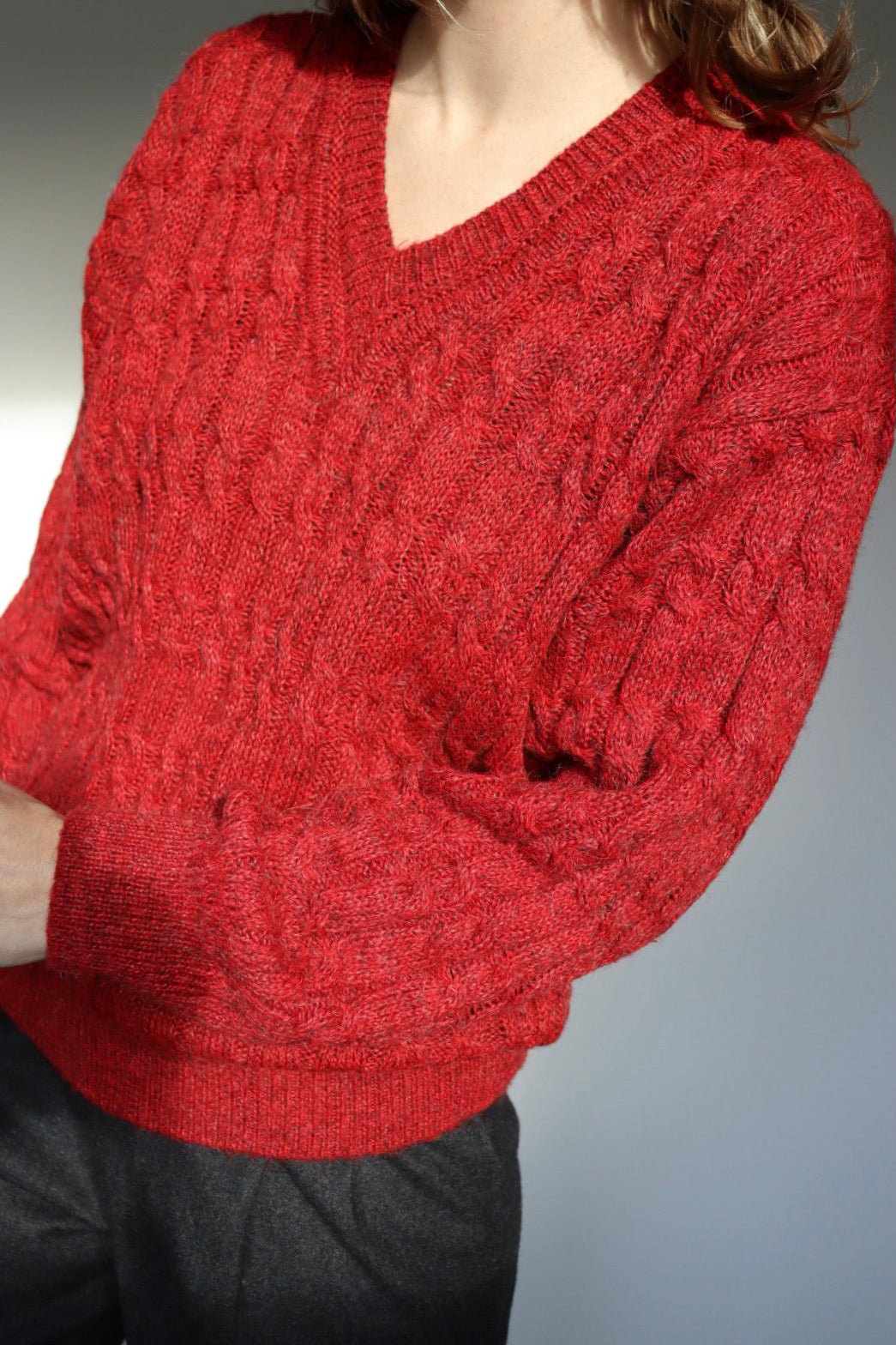 The Maroon V-neck - vintage knitted sweater - S up to L