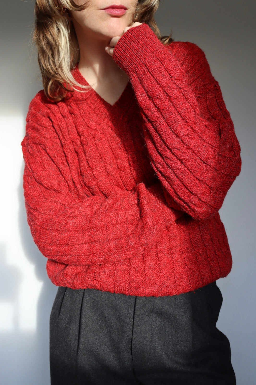 The Maroon V-neck - vintage knitted sweater - S up to L