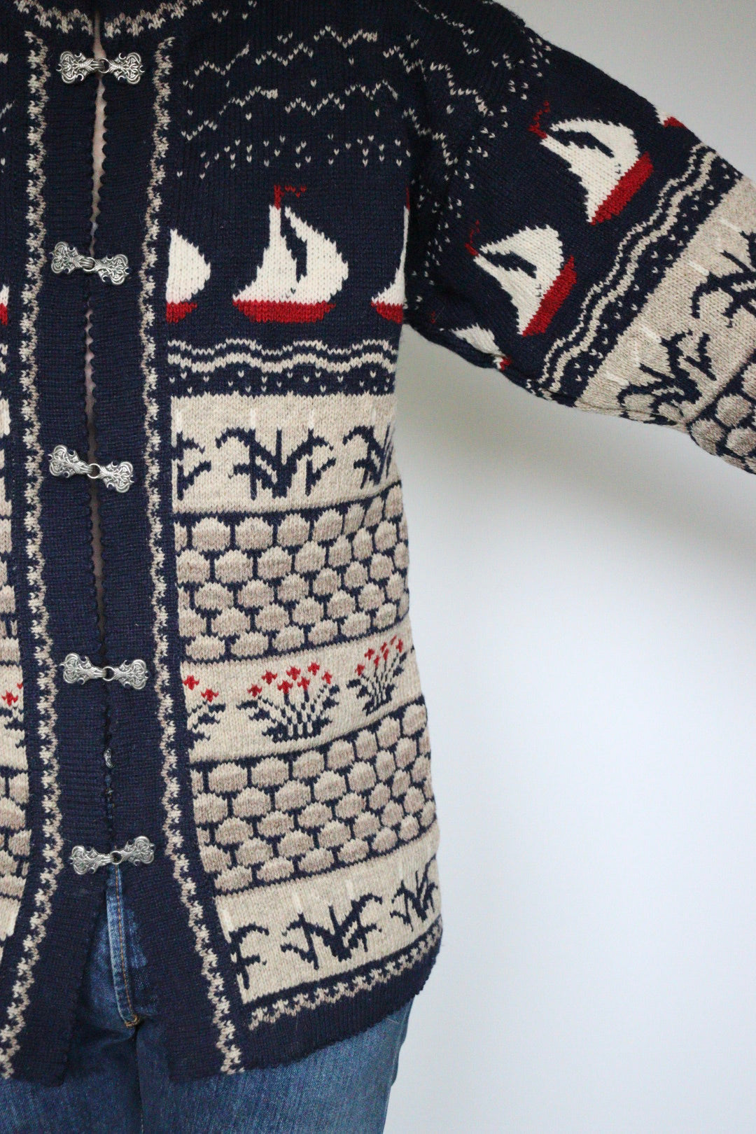 The Sailing to Norway - vintage knitted cardigan - S up to L