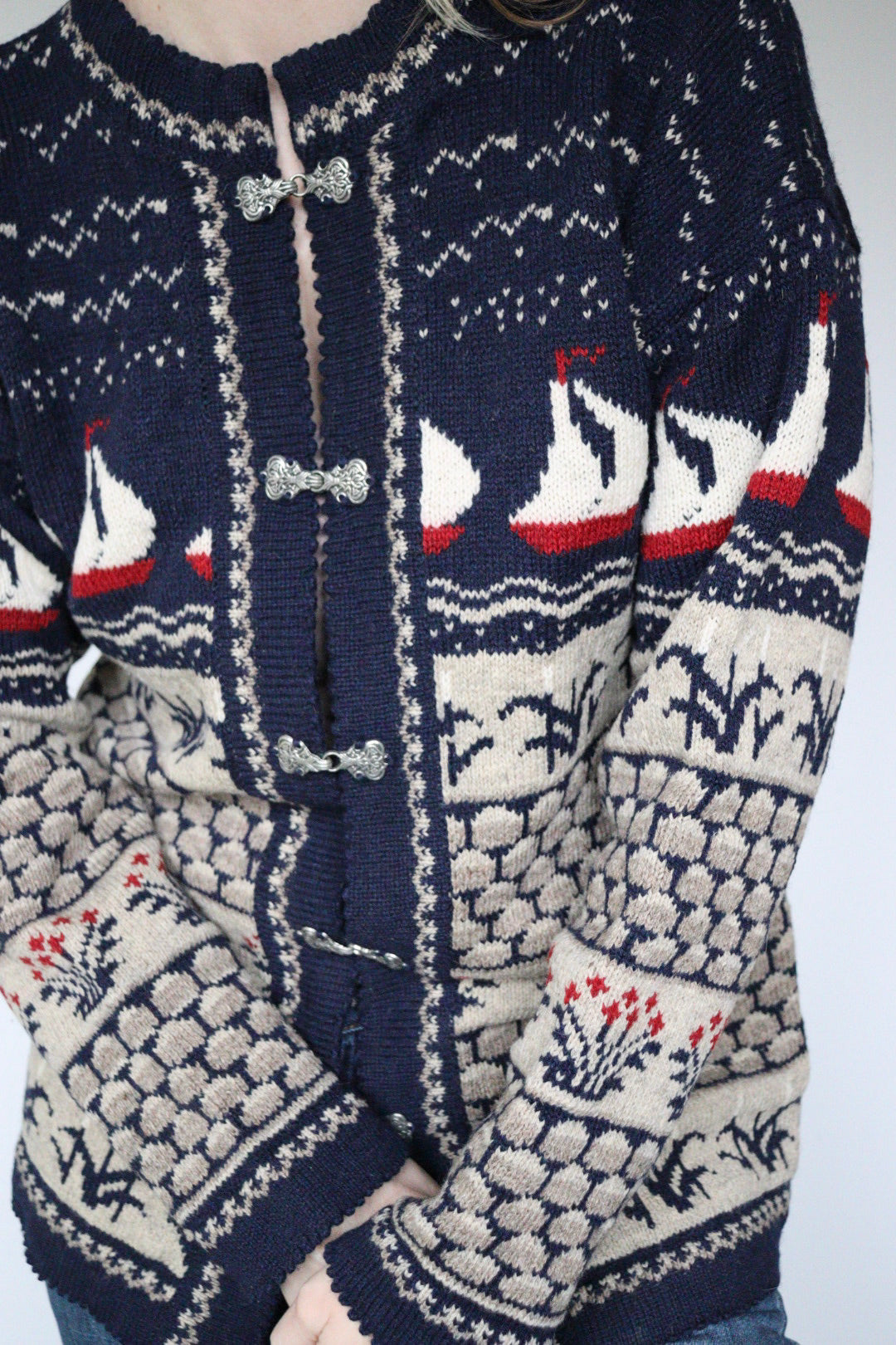The Sailing to Norway - vintage knitted cardigan - S up to L