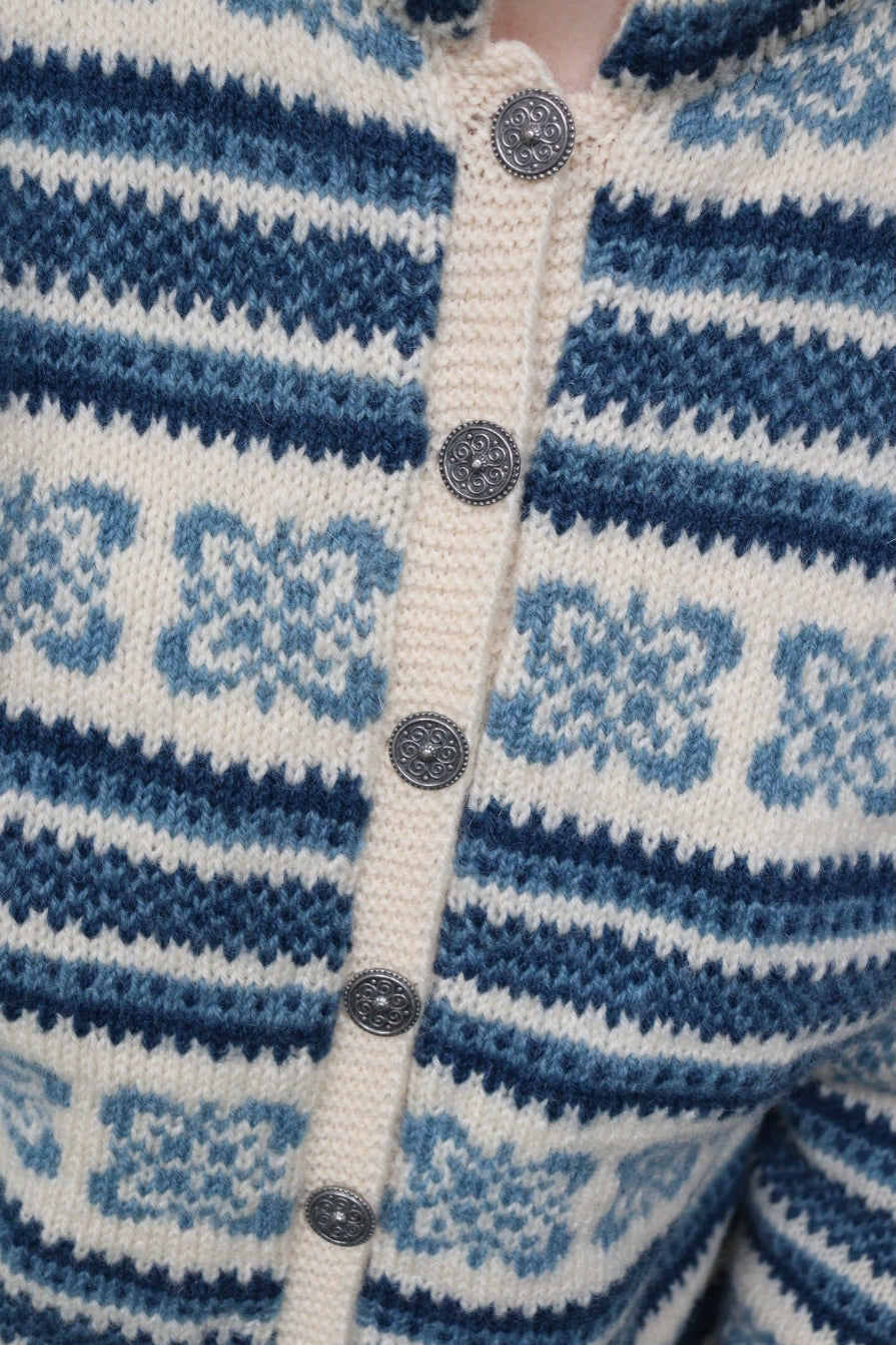 The Fair Isle - vintage knitted cardigan - S up to M