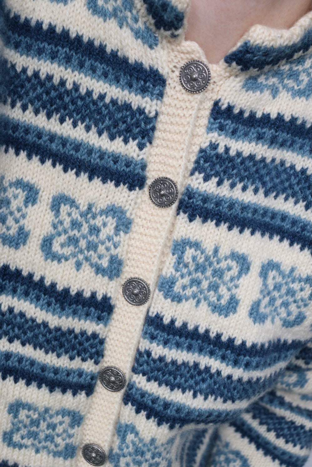 The Fair Isle - vintage knitted cardigan - S up to M