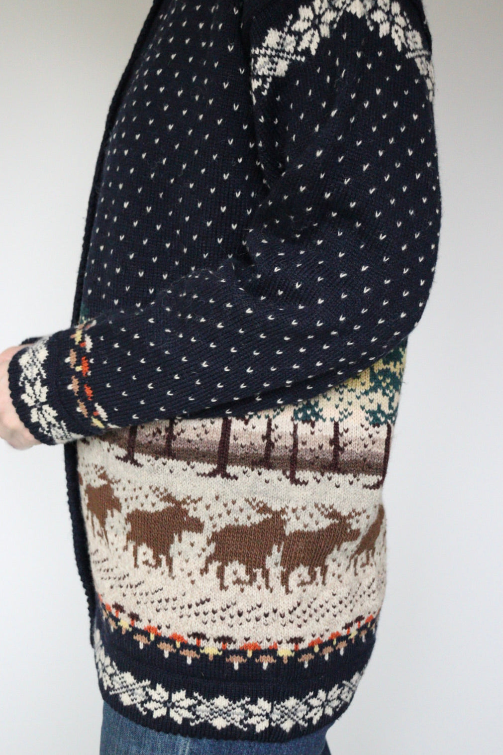 The Forest Moose - vintage novelty cardigan - S up to M/L