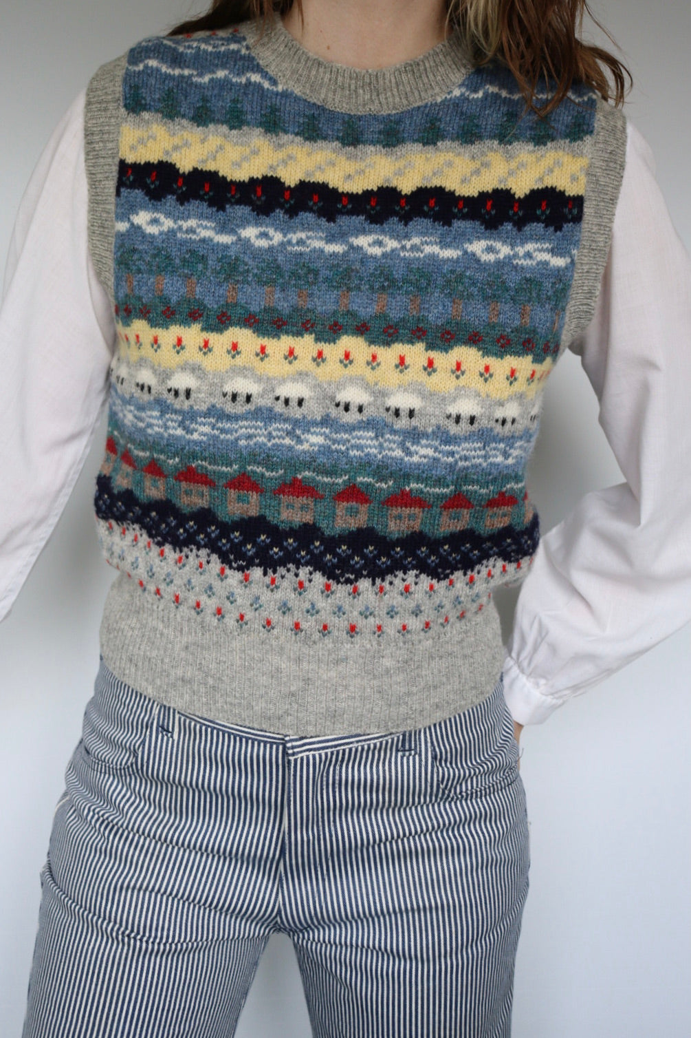 The Isle Rows - vintage sweater vest - S up to S/M