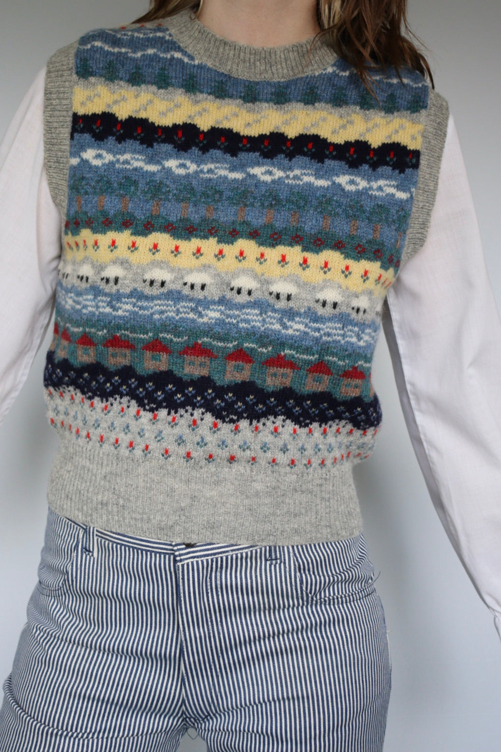 The Isle Rows - vintage sweater vest - S up to S/M
