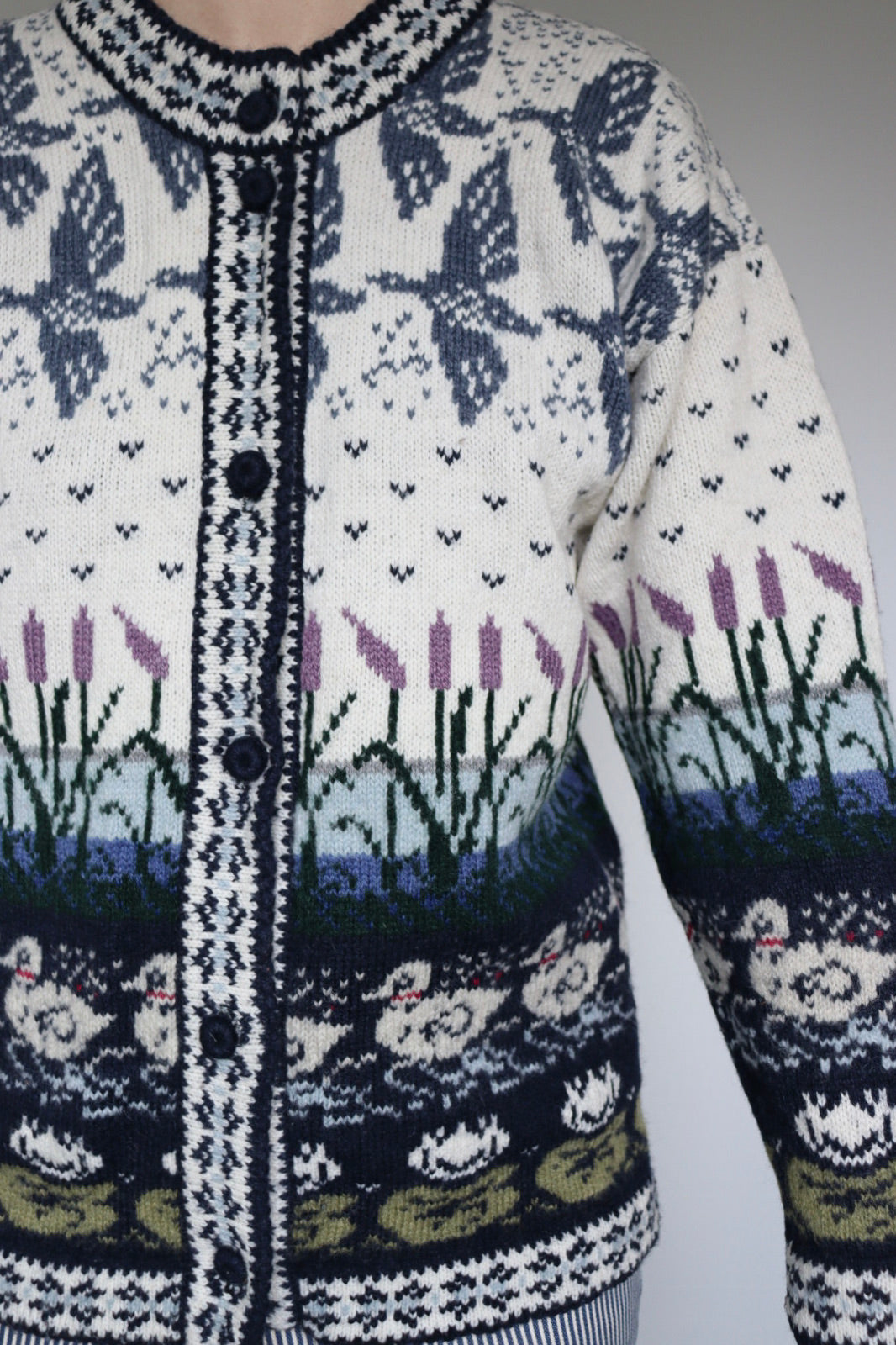 The Lush Lake - vintage knitted cardigan - S up to L