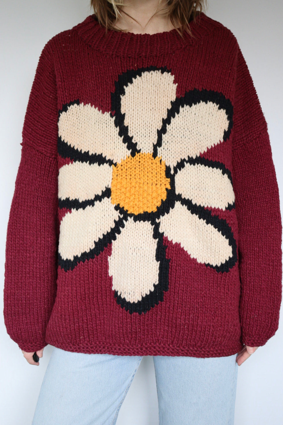 The Burgundy Daisy - vintage knitted sweater - M up to XXL