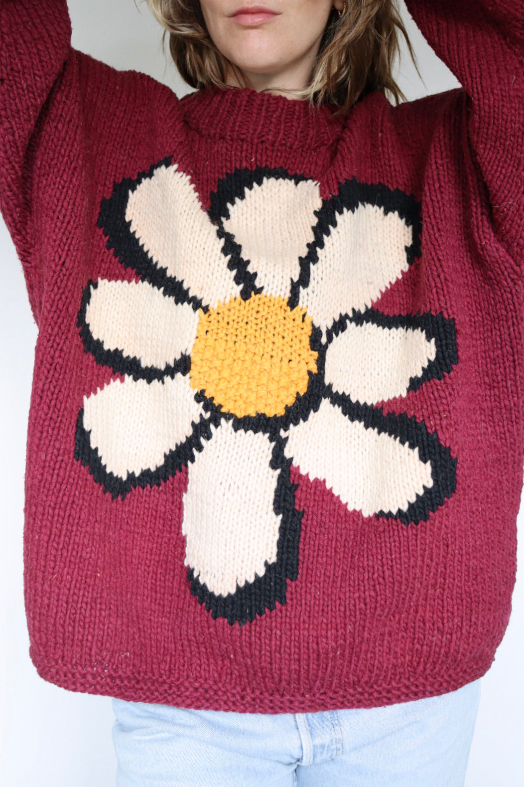 The Burgundy Daisy - vintage knitted sweater - M up to XXL