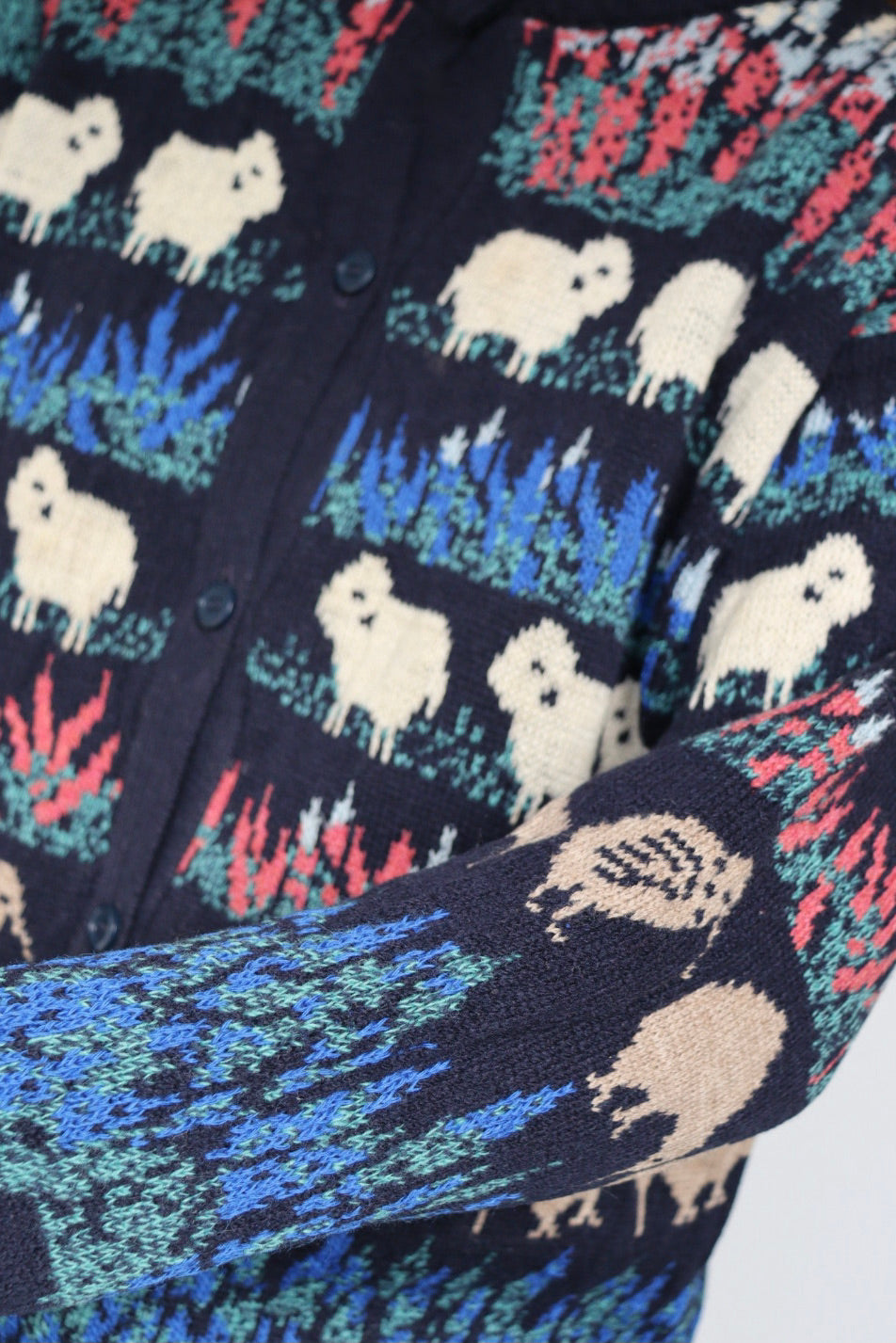 The New Zealand - vintage knitted cardigan - S up to L