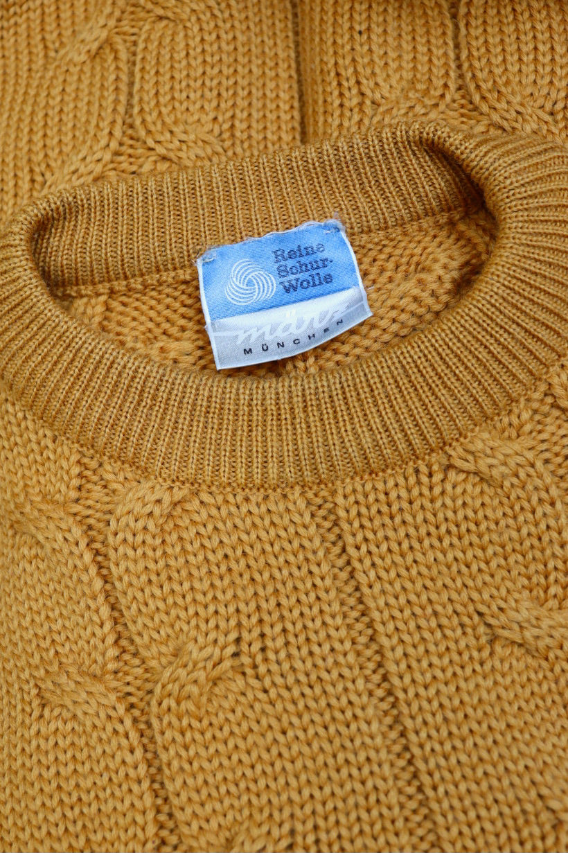 The Marz Munchen - vintage cable knit sweater - S up to L/XL