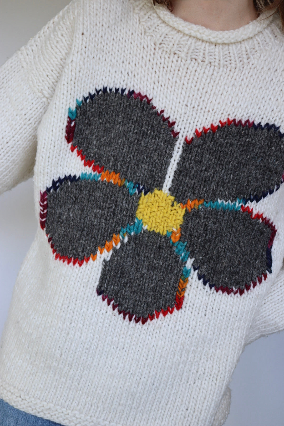 The Rainbow Daisy - vintage knitted sweater - S up to L/XL
