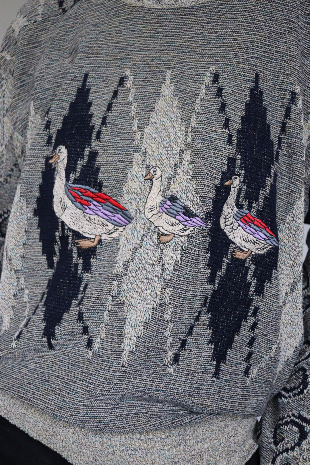 The Three Ducks - vintage Carlo Colucci knitted sweater - S up to L/XL