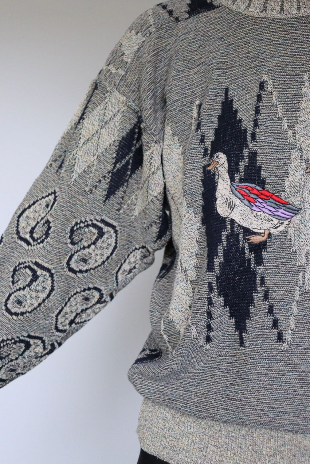The Three Ducks - vintage Carlo Colucci knitted sweater - S up to L/XL