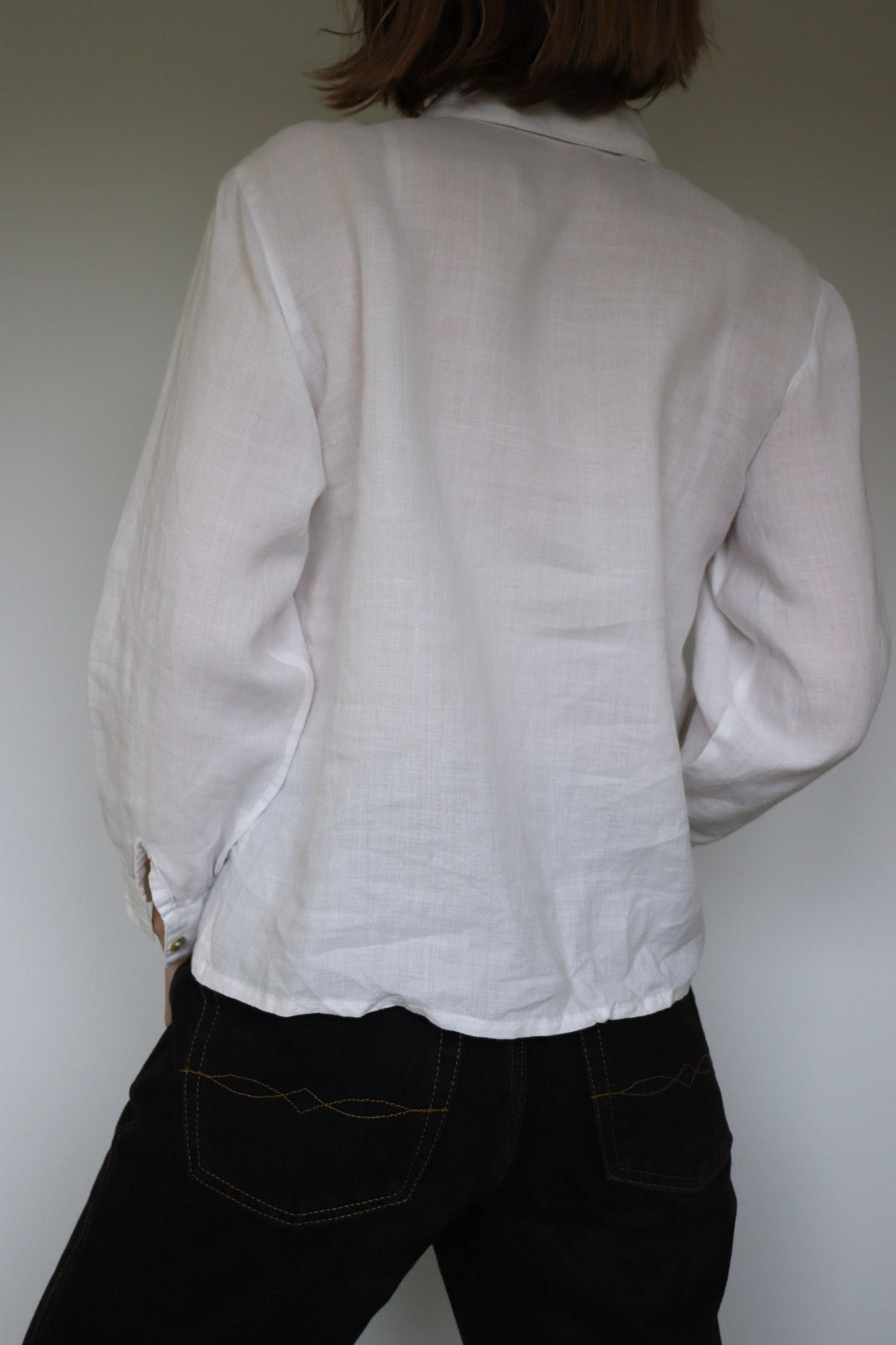 The White Linen - vintage blouse - S up to M/L