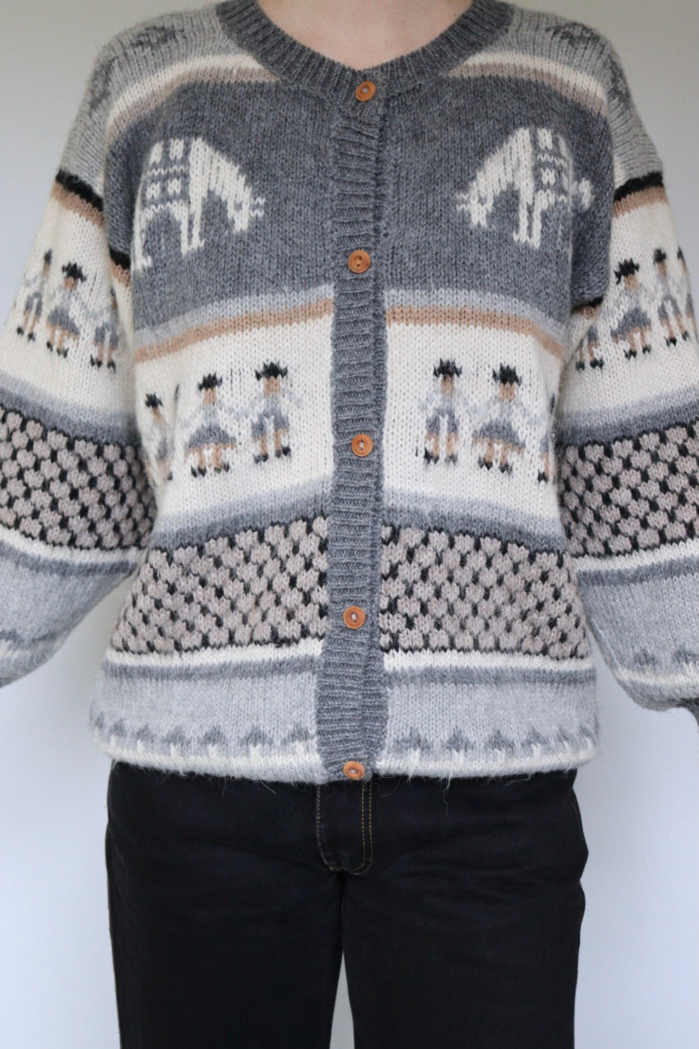 The Peruvian Cardigan - vintage knitted alpaca cardigan - S up to M/L