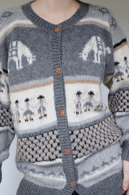 The Peruvian Cardigan - vintage knitted alpaca cardigan - S up to M/L