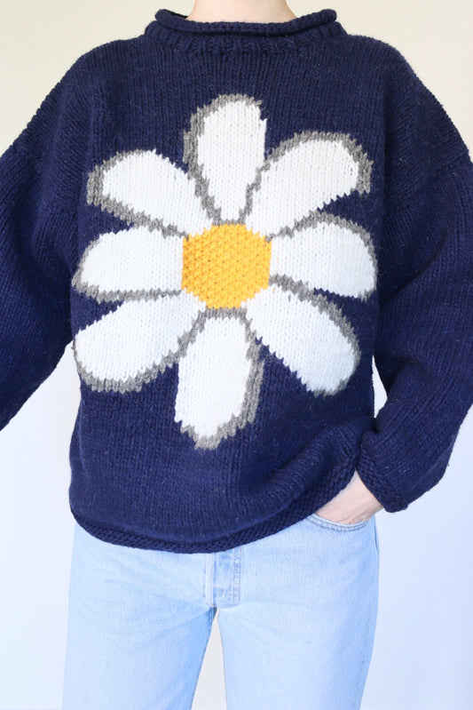 The Blue Daisy - vintage knitted sweater - S up to L