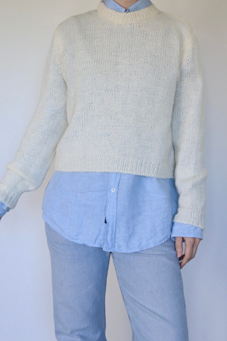 The Cropped Cream - vintage sweater - S up to M/L