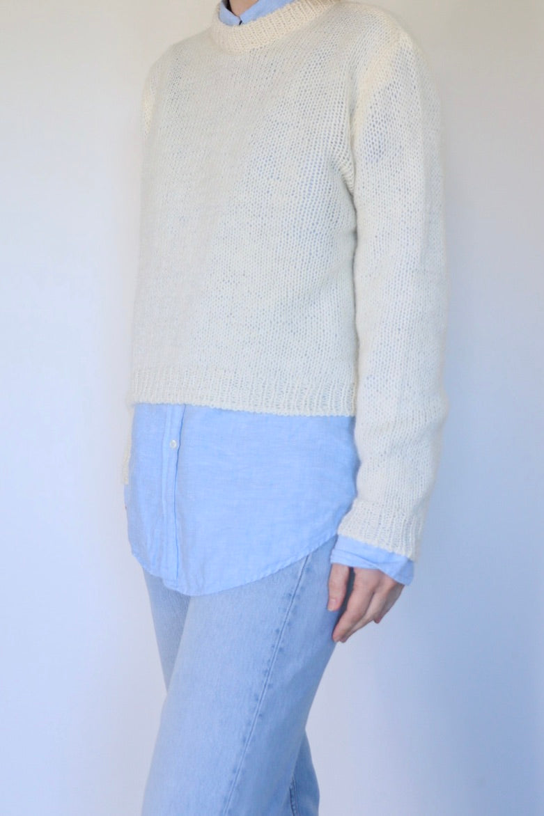 The Cropped Cream - vintage sweater - S up to M/L